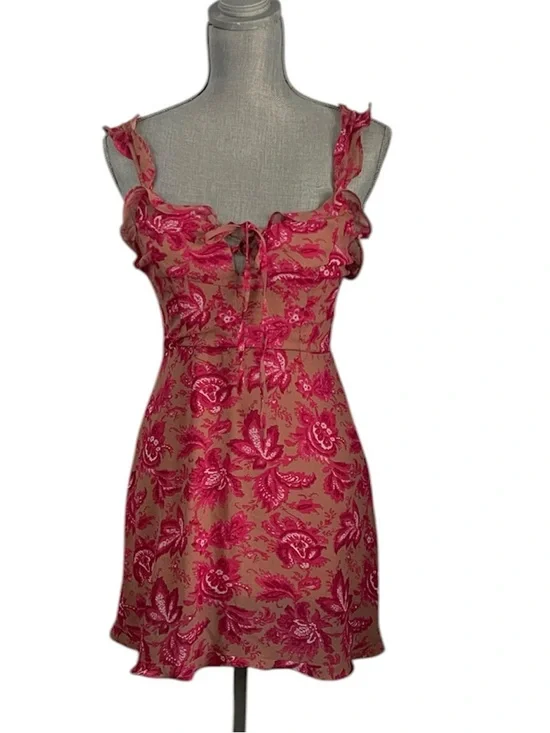 White Fox Boutique 'Sweet Fling' Mini Dress - Picture 2 of 15